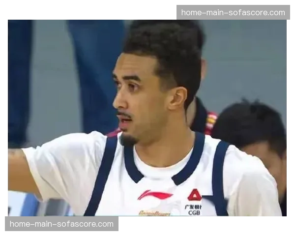 上海113-104力克广东晋级杯赛四强，五人得分上双