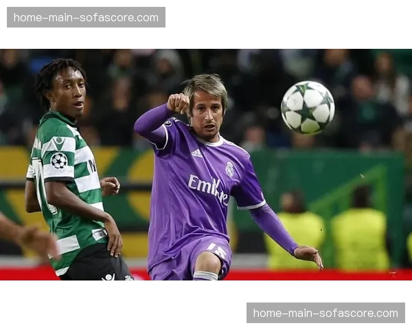 观点：过度商业化是否正在侵蚀西甲比赛的本地社区属性？