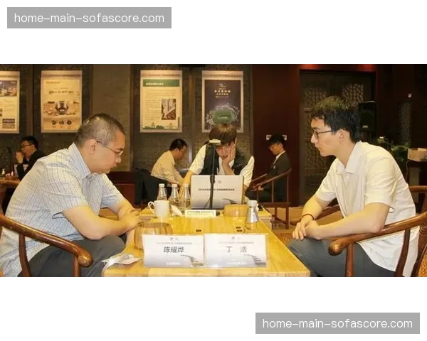 “联盟发布新规：保级赛期间严格执行外籍裁判执裁标准”